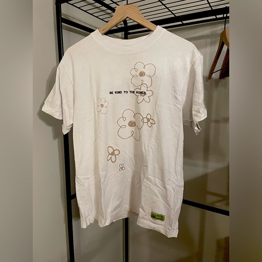 Large oversized white tee
